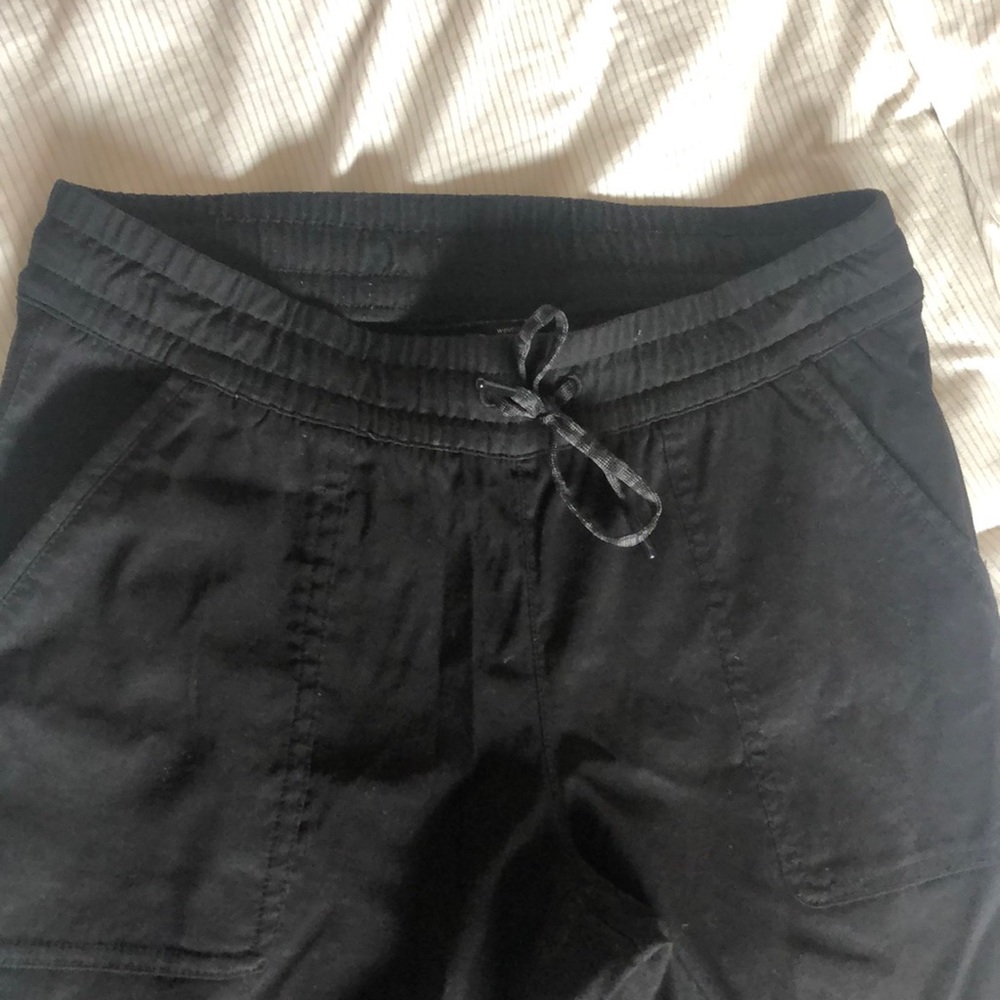 North Face black capri